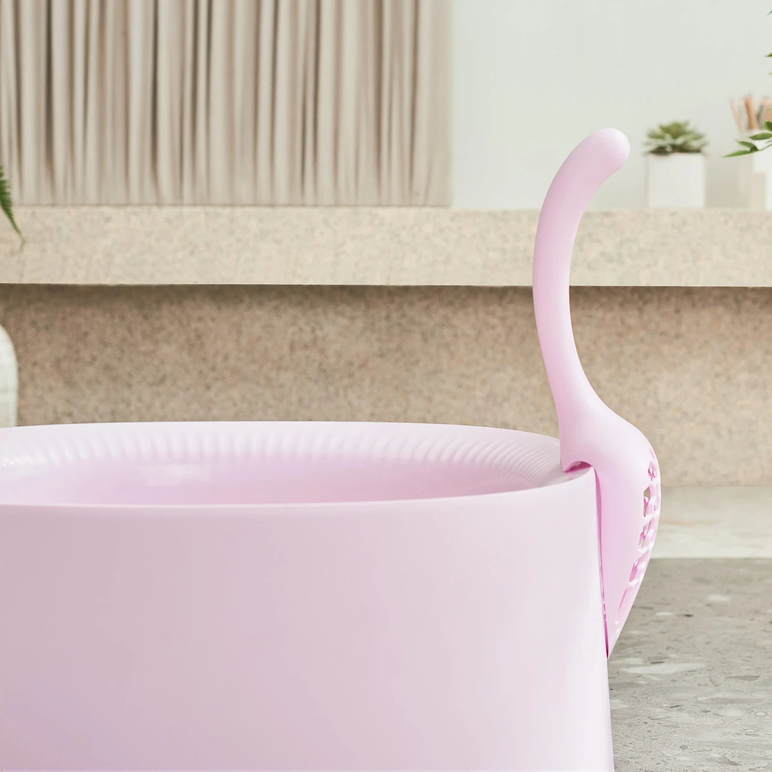 Michu Macaron Open High Edge Extra Large Cat Litter Box Taro 7 Michu Macaron Open High Edge Extra Large Cat Litter Box Taro - Image 5