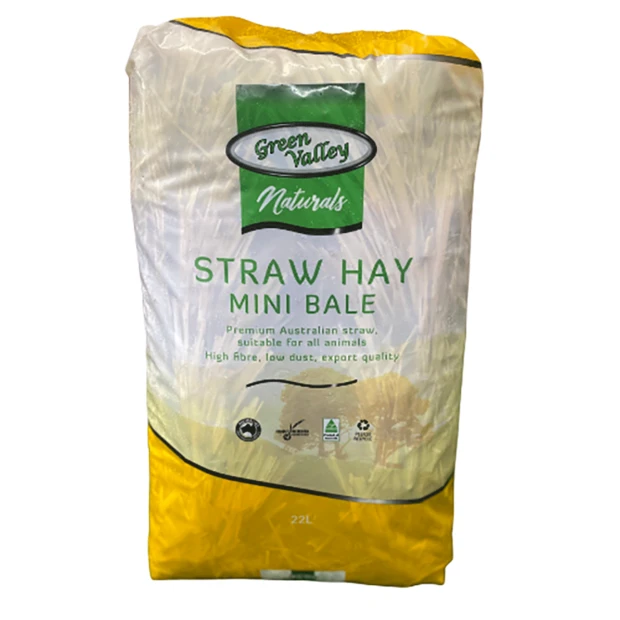 Green Valley Naturals Straw Hay Mini Bale 22L 3 Green Valley Naturals Straw Hay Mini Bale 22L